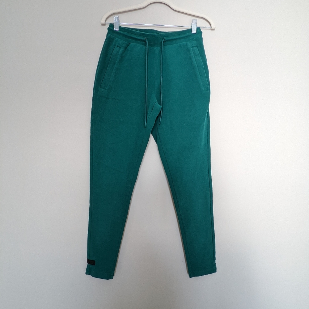 Alphalete identity joggers Green size Small